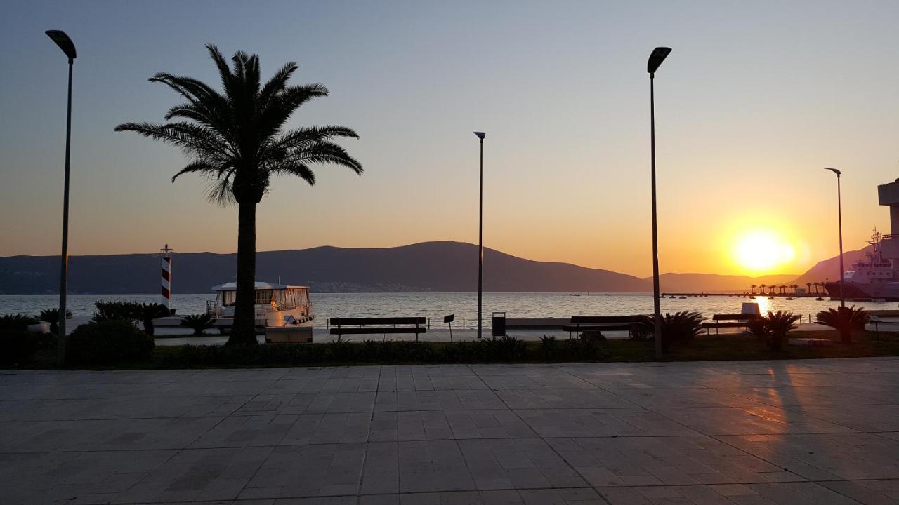 Room Next To Porto Montenegro Tivat Eksteriør bilde